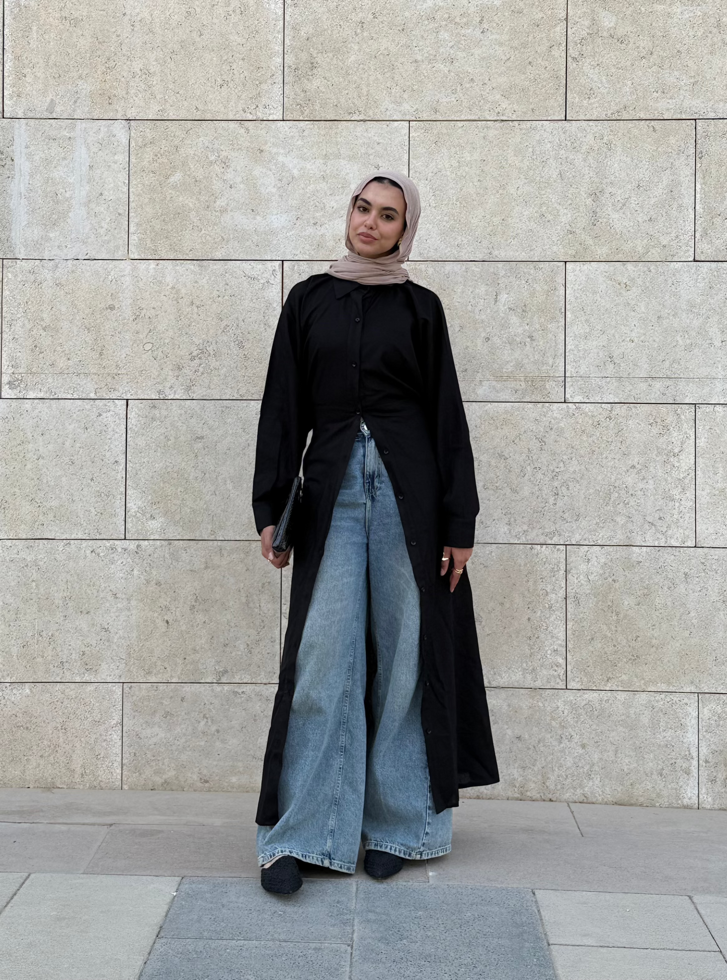 Linen Flow Shirt Dress in Black