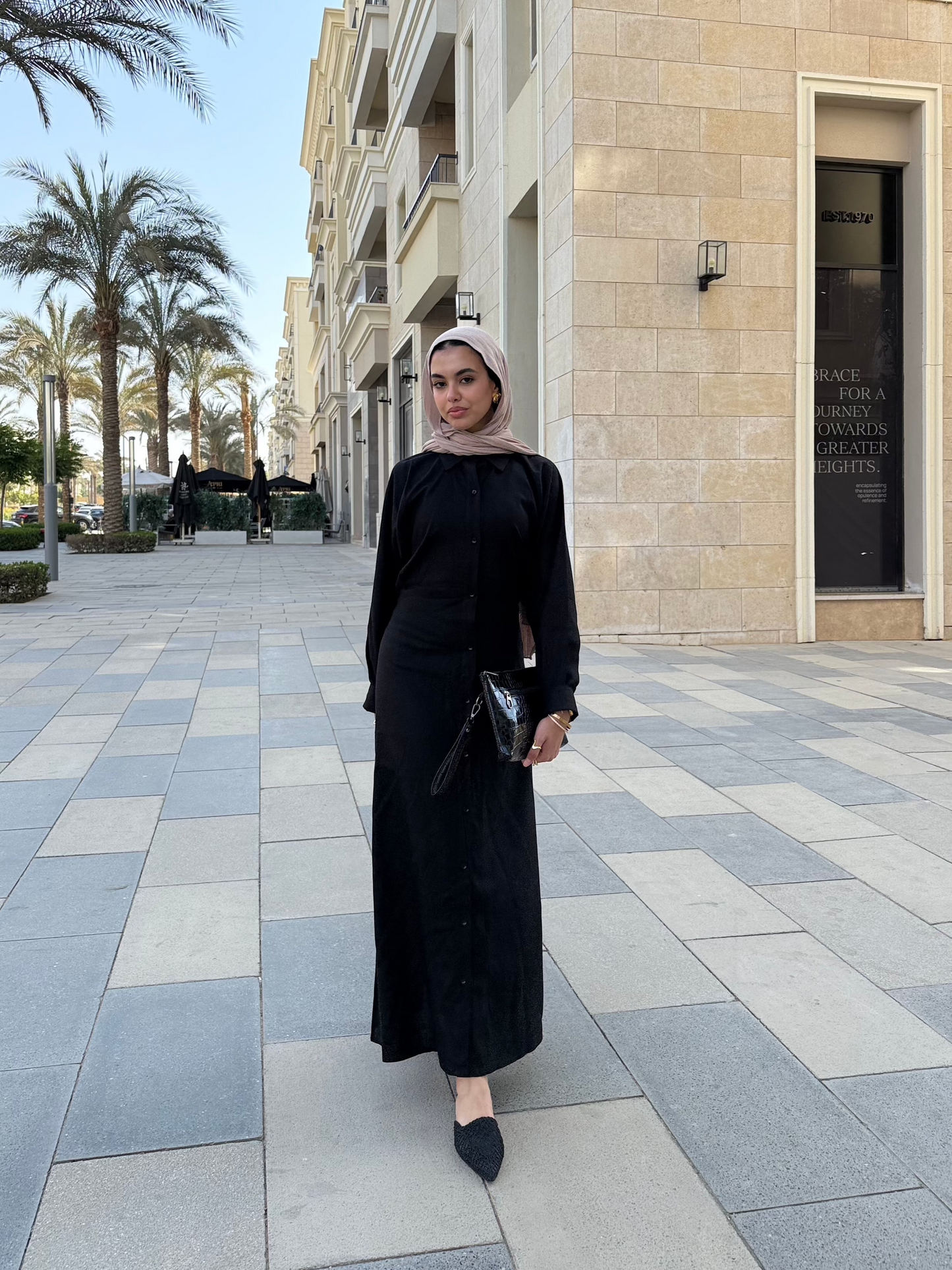 Linen Flow Shirt Dress in Black