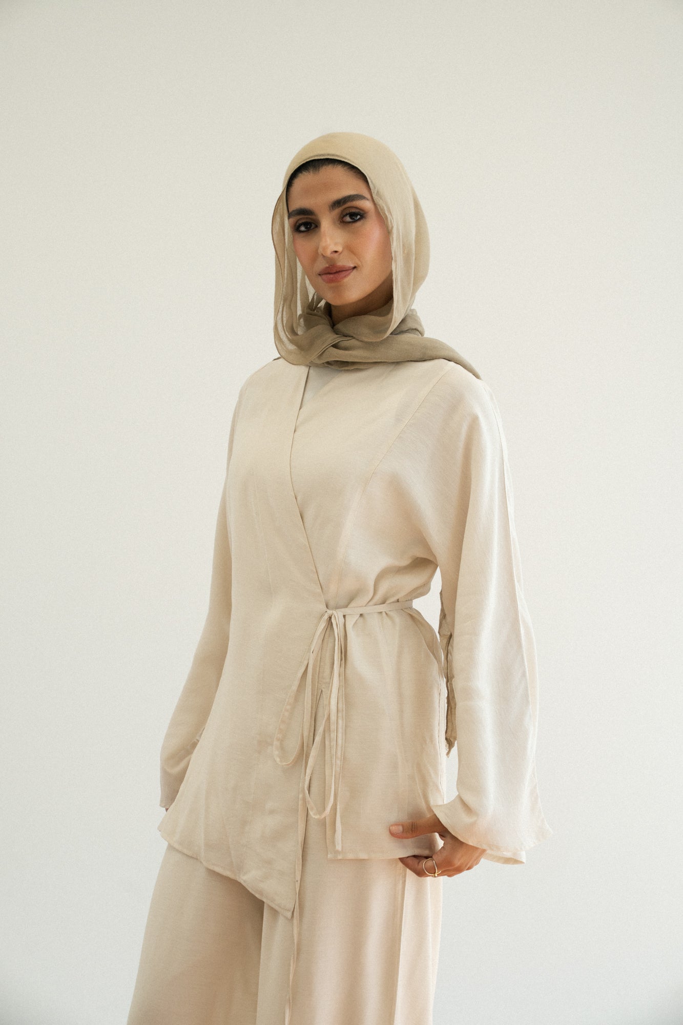 Soft Flowy Set in Cream Beige