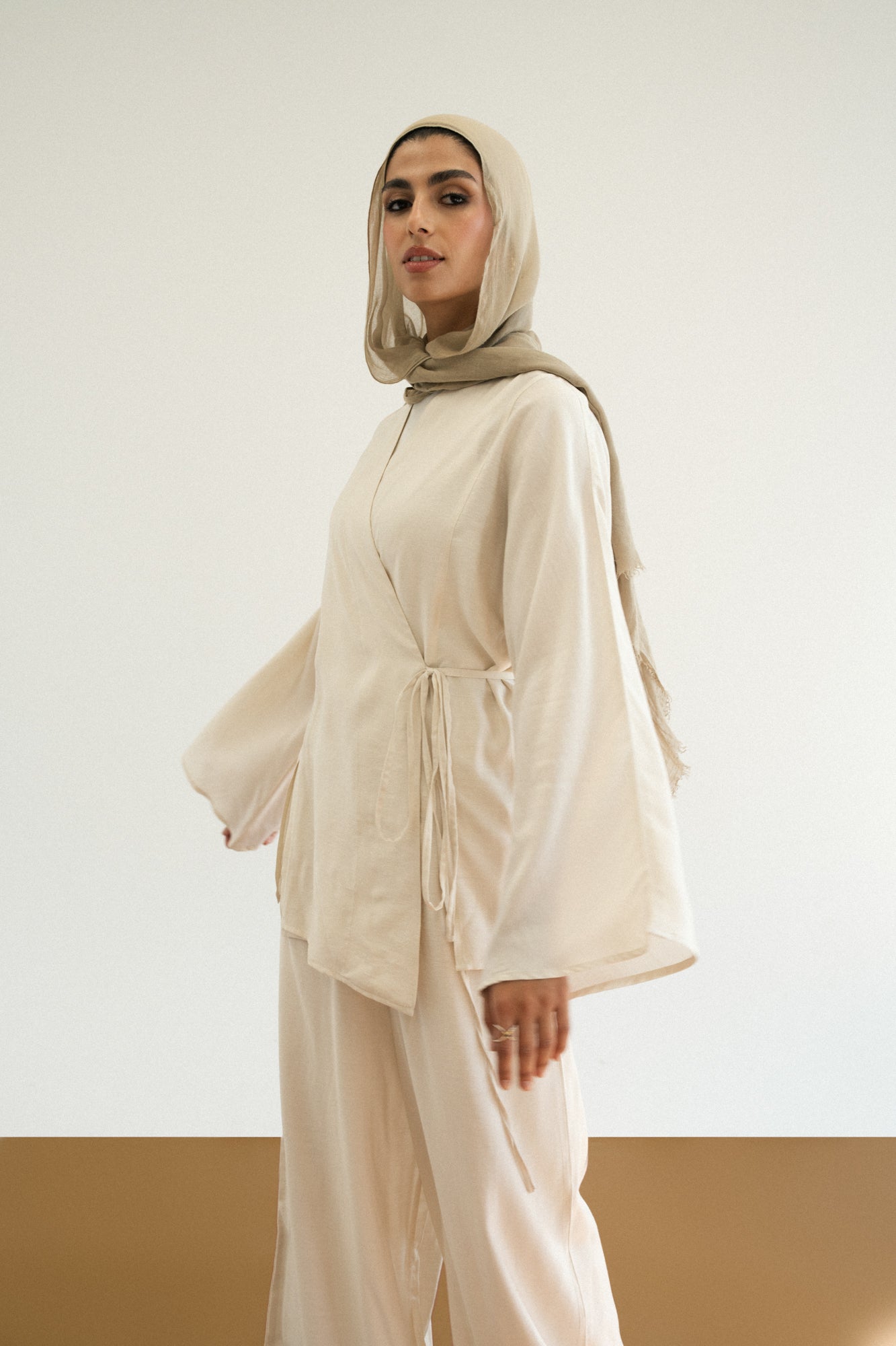 Soft Flowy Set in Cream Beige