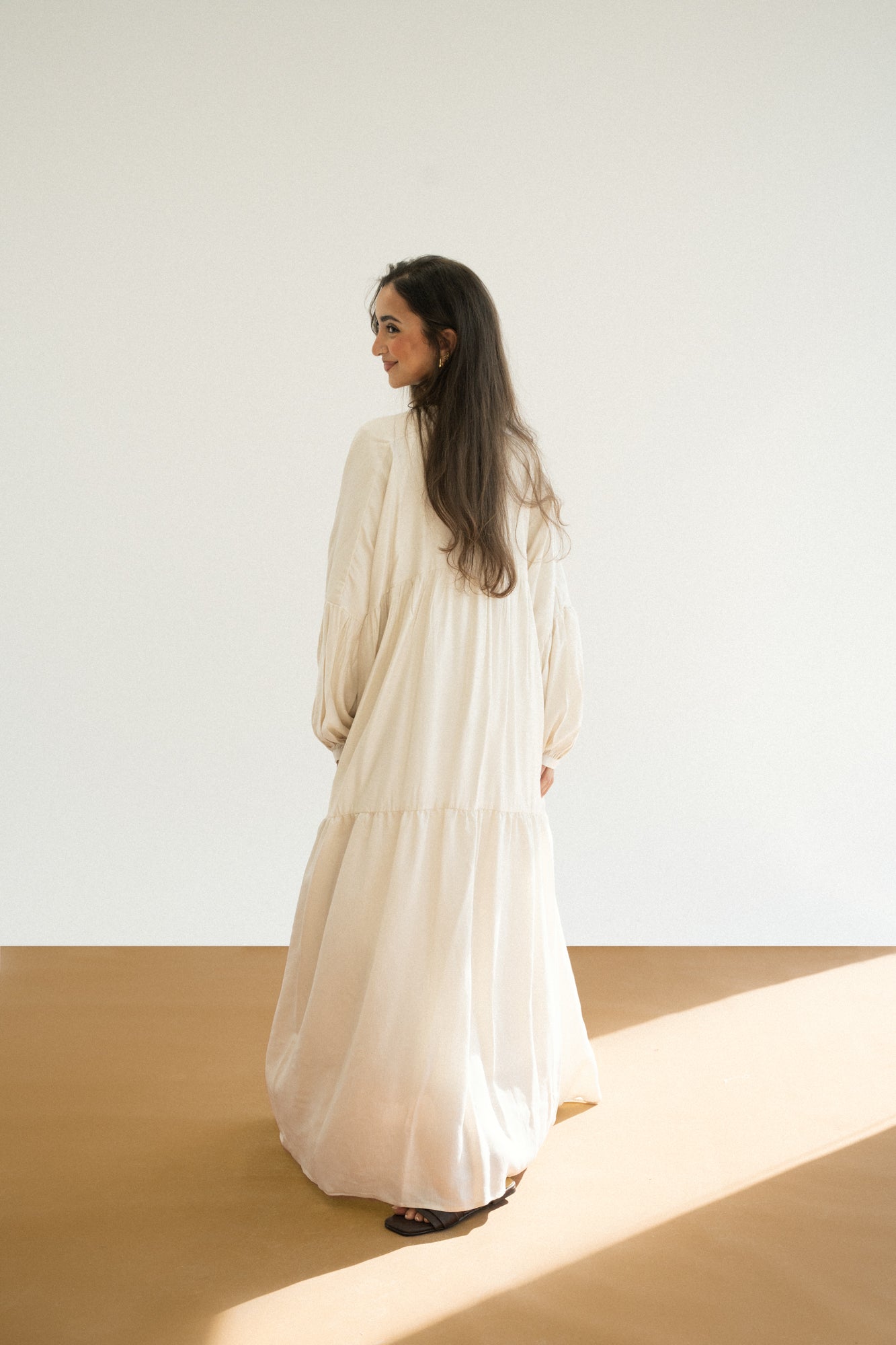 Flowy Dress in Cream Beige