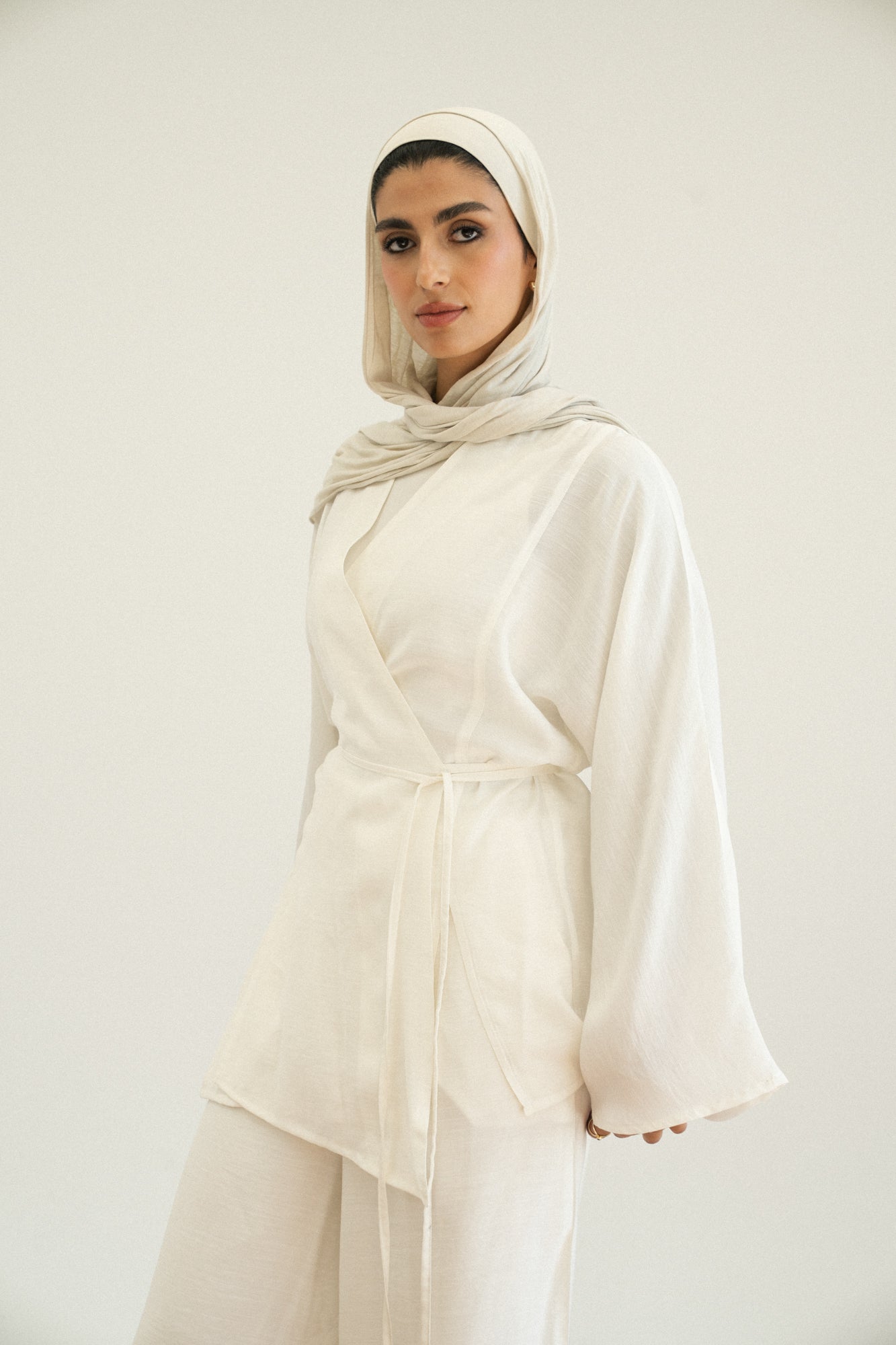 Soft Flowy Set in Offwhite
