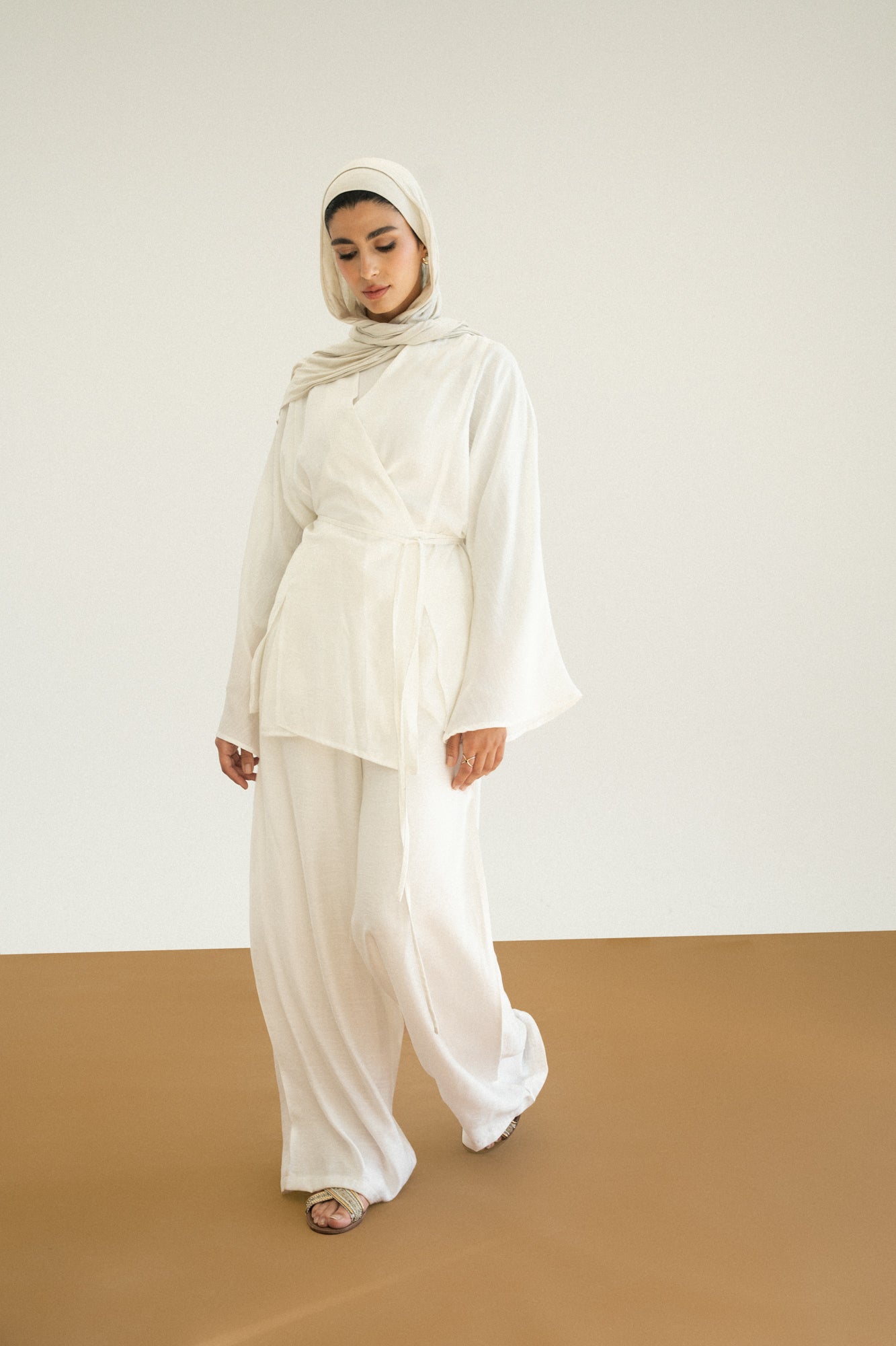 Soft Flowy Set in Offwhite
