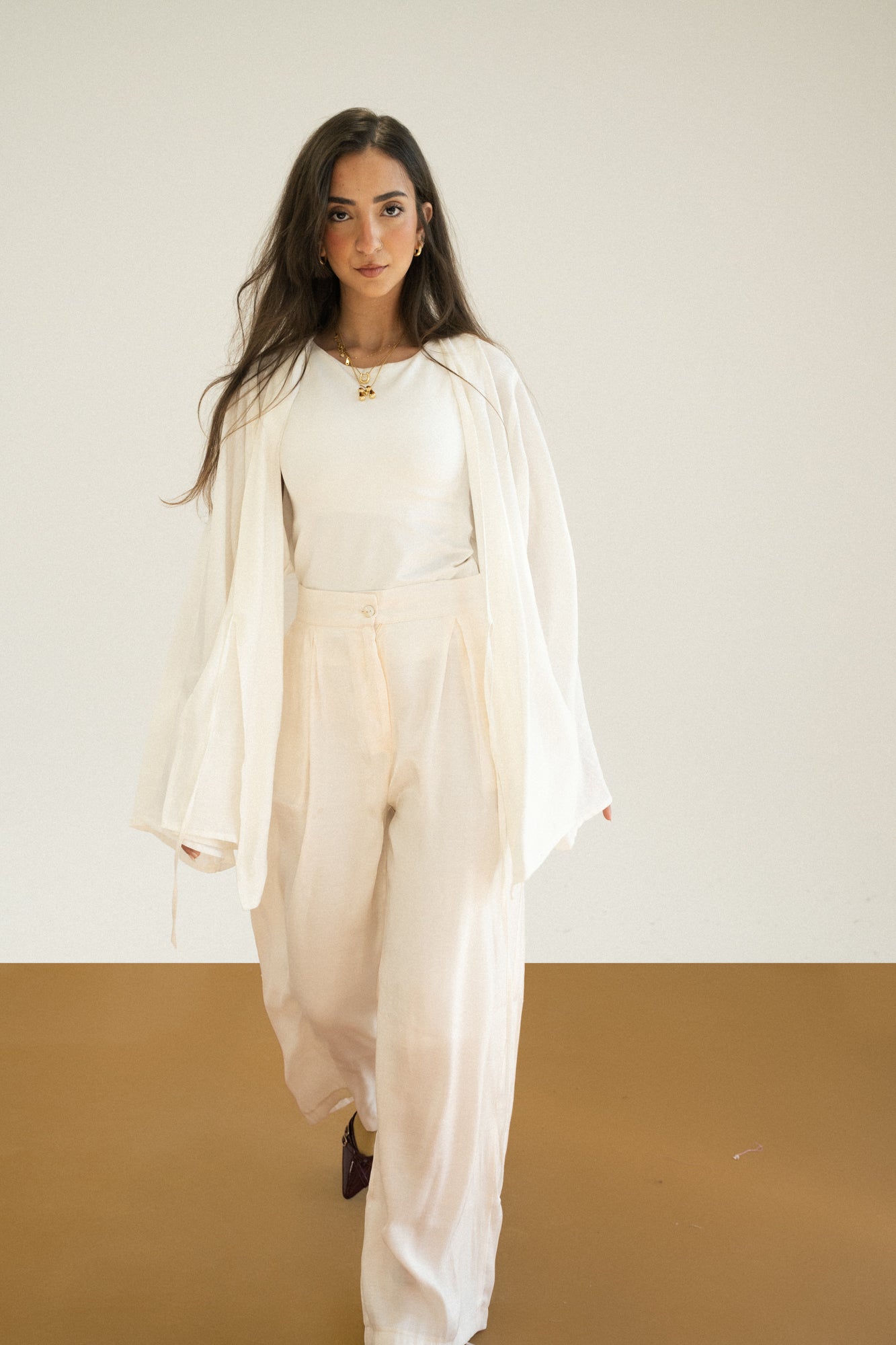 Shiny Shimmer Pants in Cream