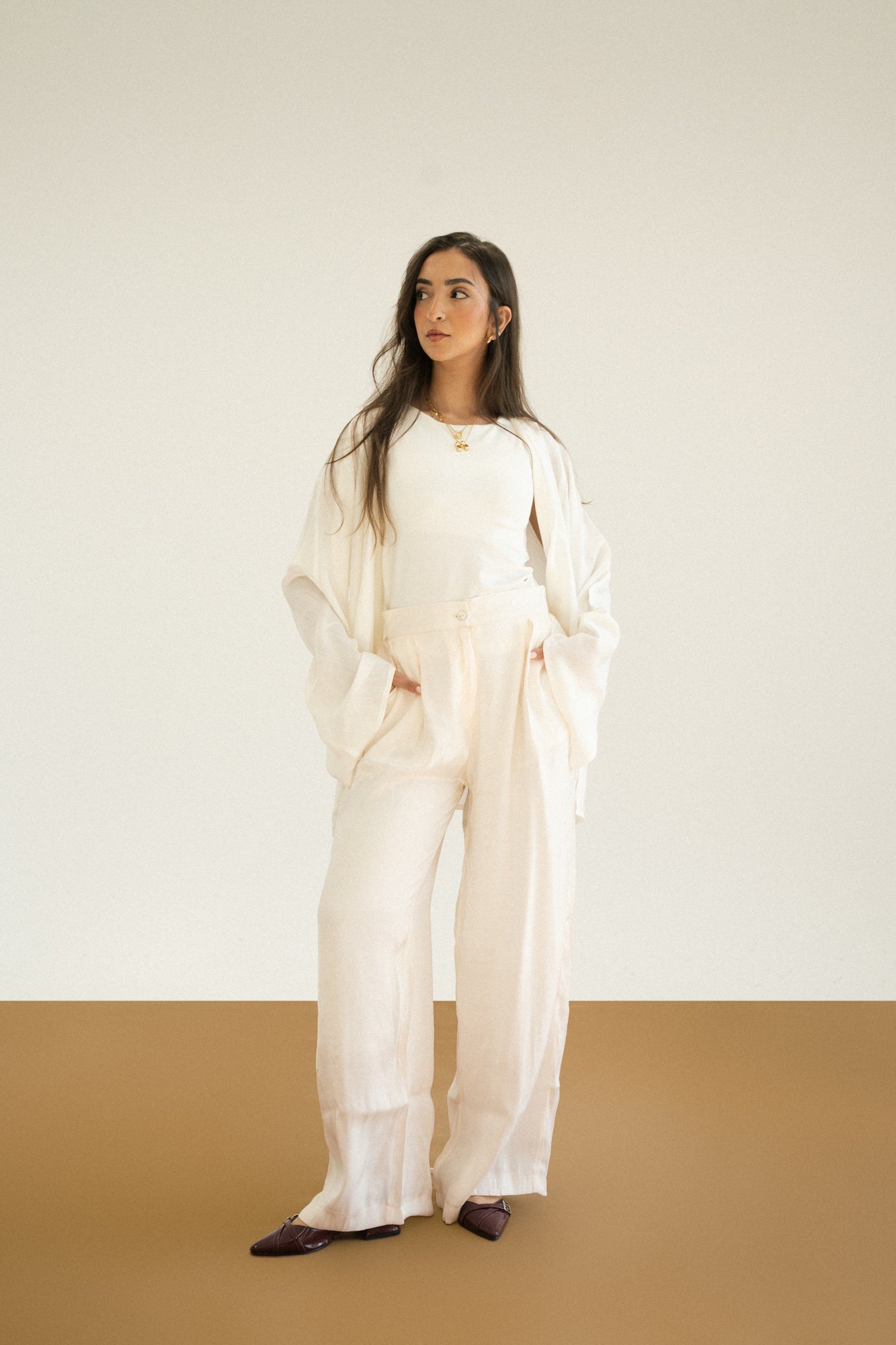 Shiny Shimmer Pants in Cream