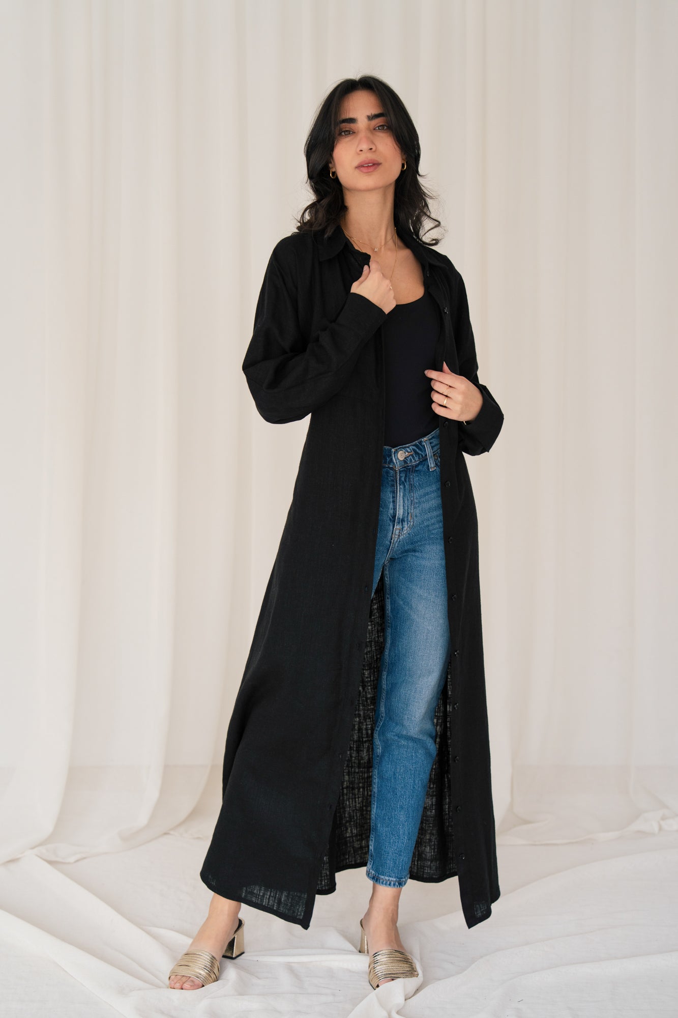 Linen Flow Shirt Dress in Black