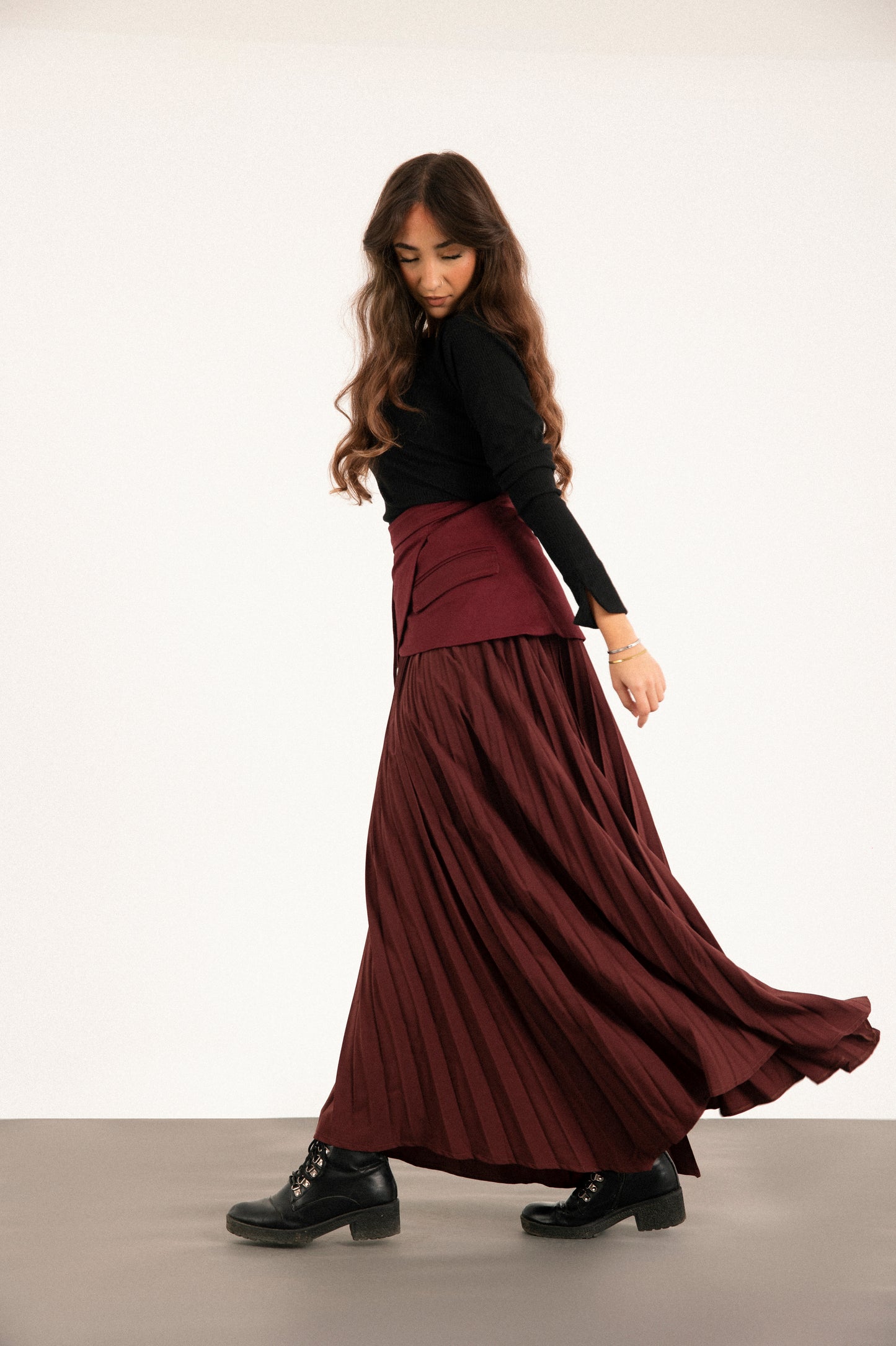 Belted Asymmetry Skirt in Burgundy