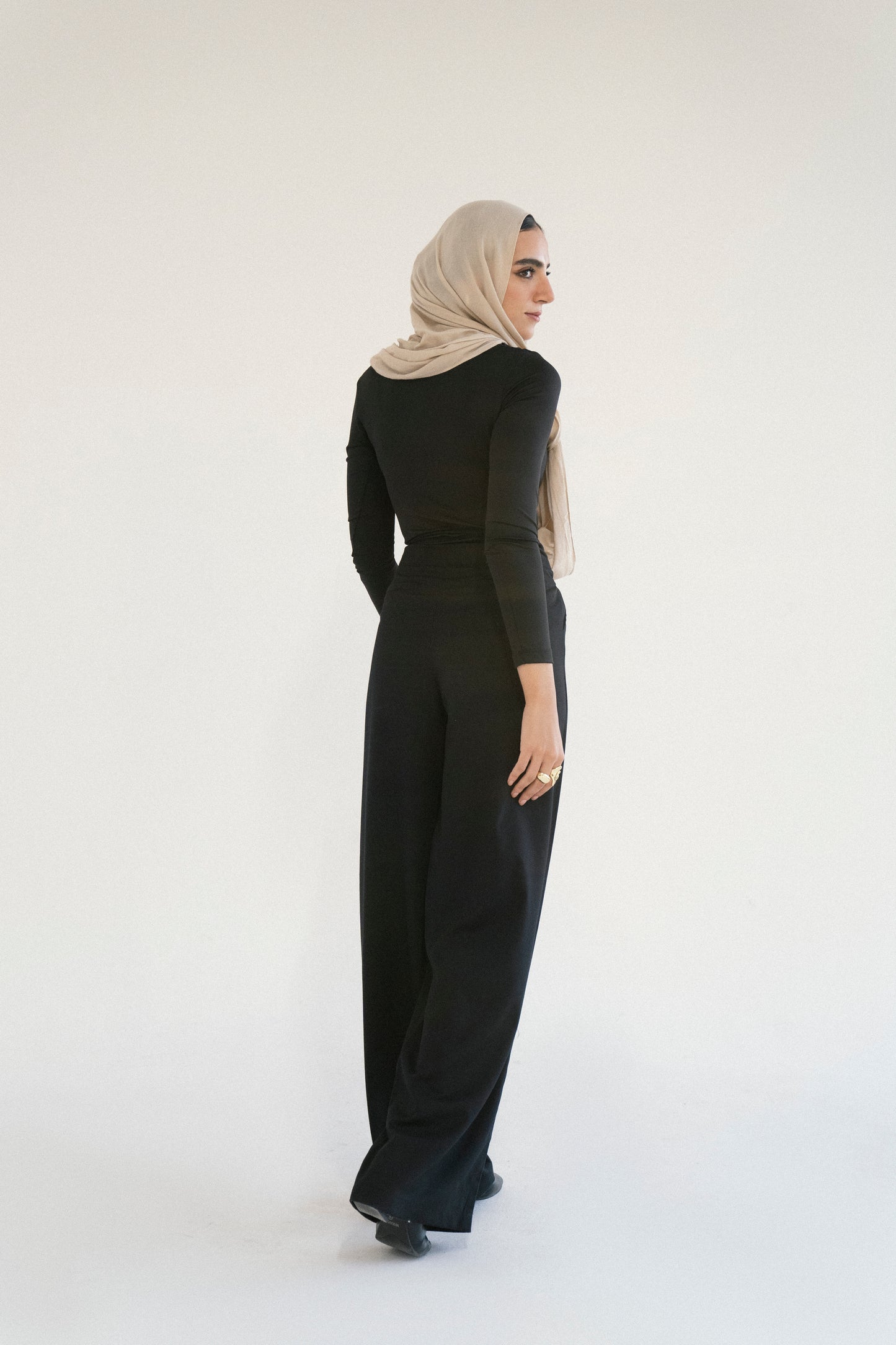 Serene Tie Pants in Black