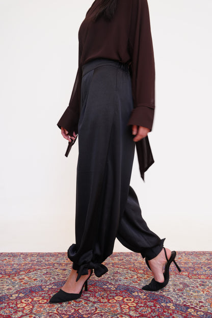 Satin Balloon Pants in Black