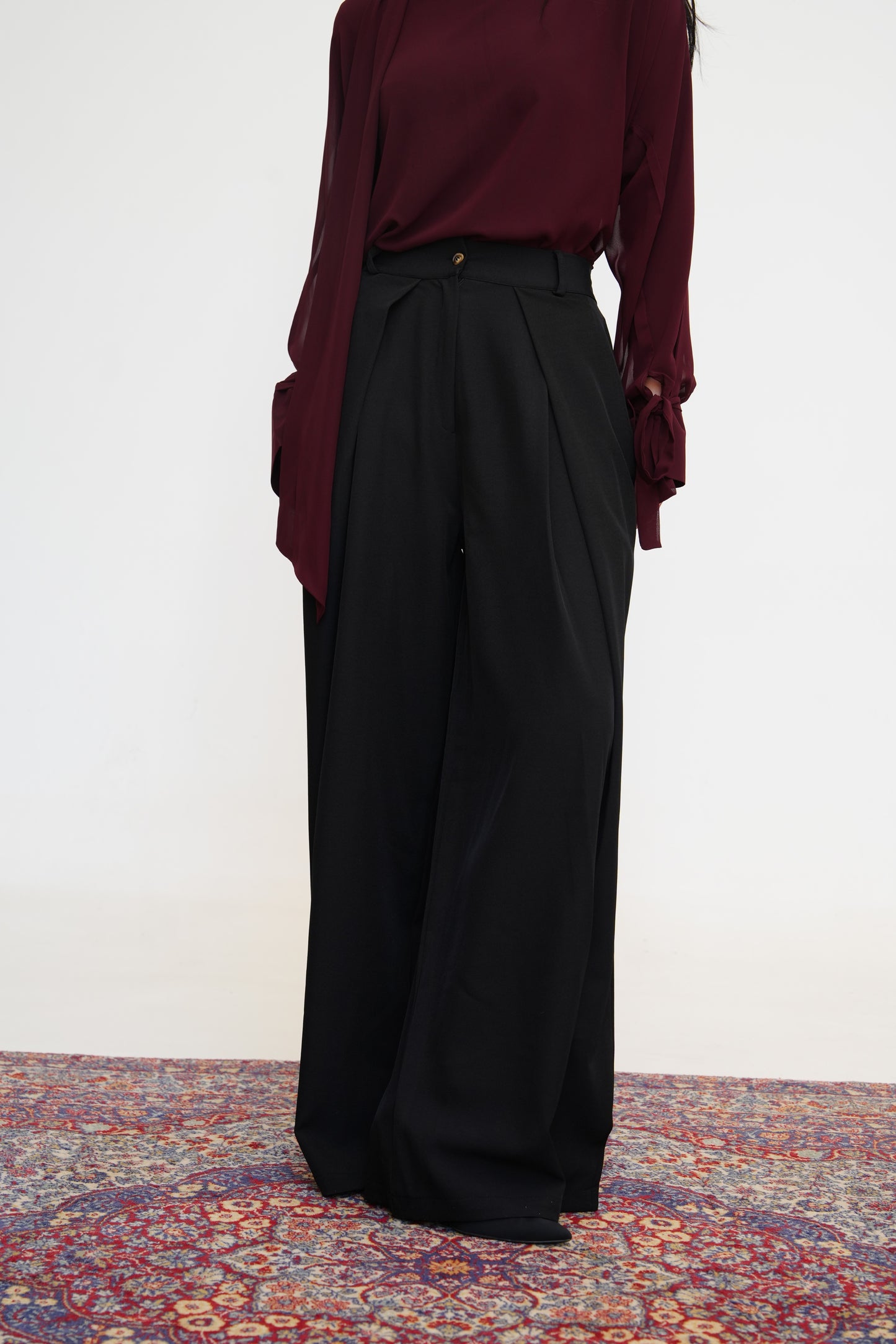 Tailored Plain Trousers in Black