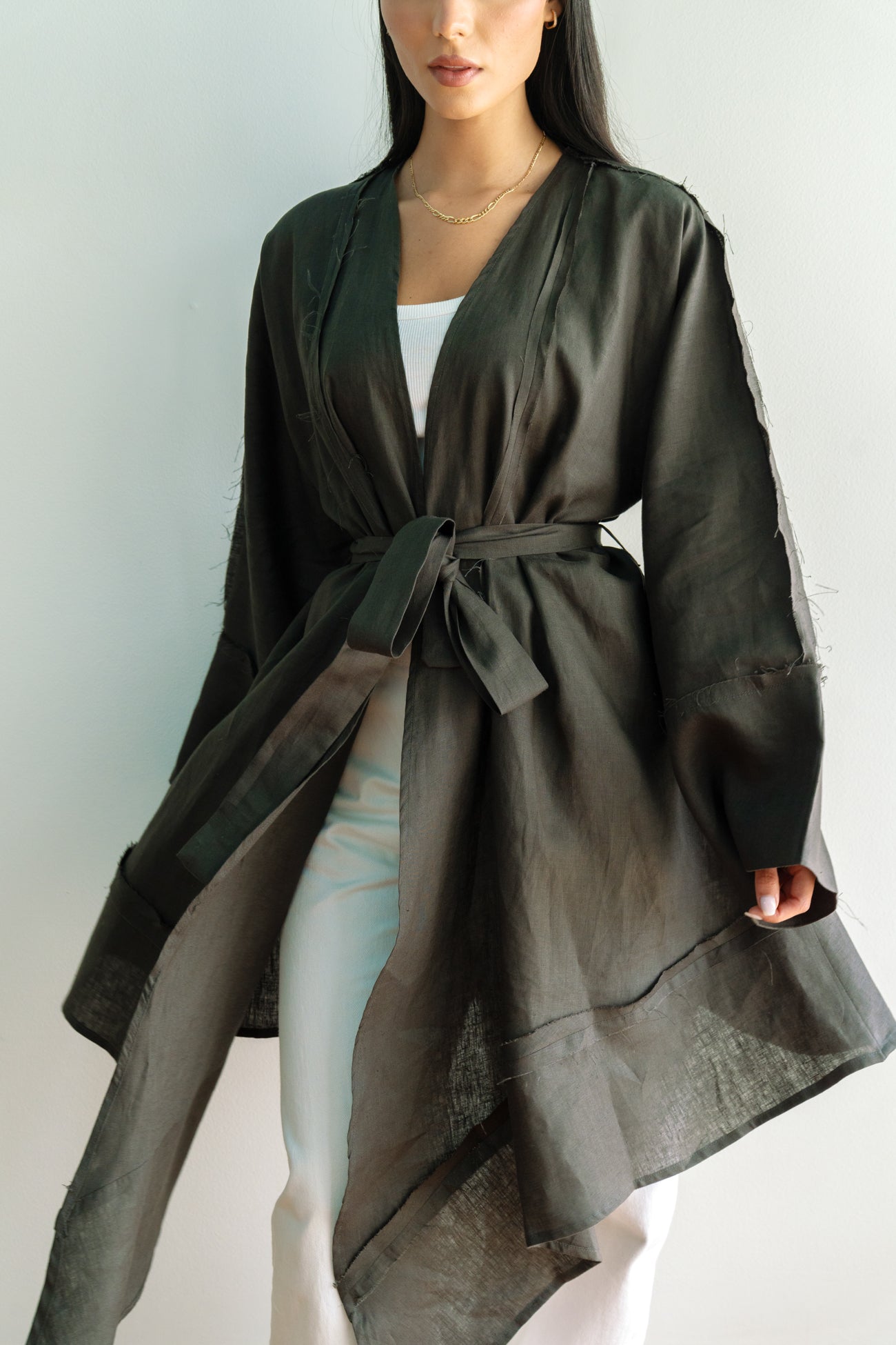 Flow Linen Cardigan in Dark Brown