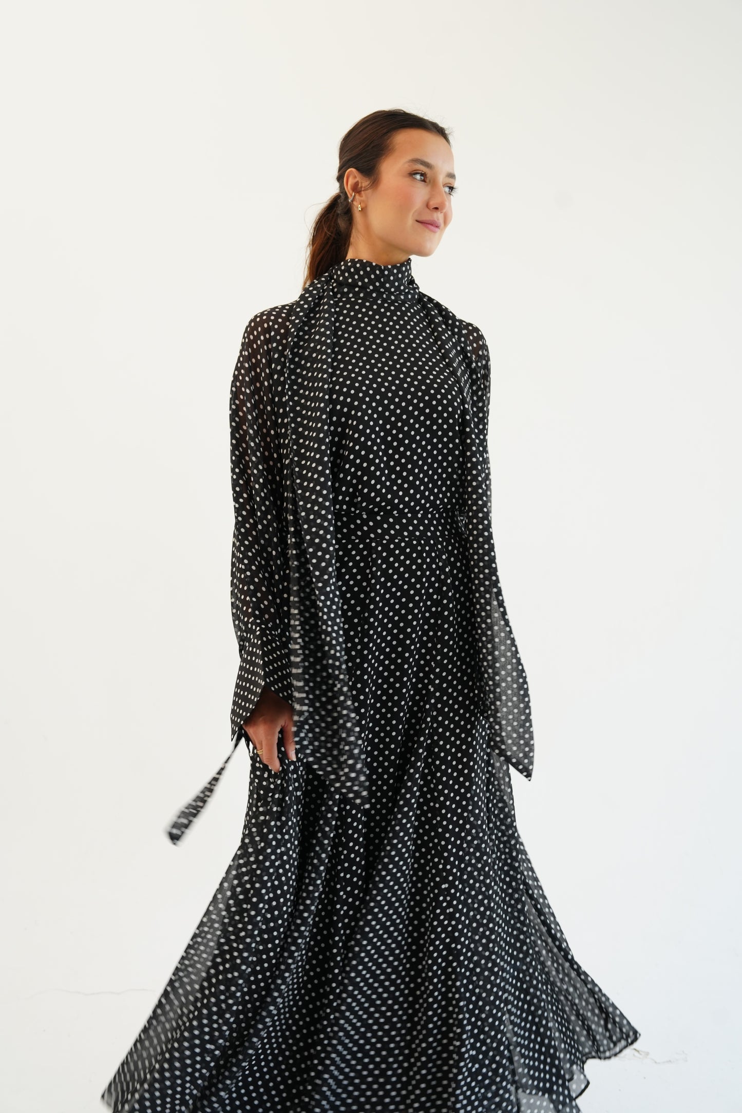 Layali Polka Dots Skirt in Black