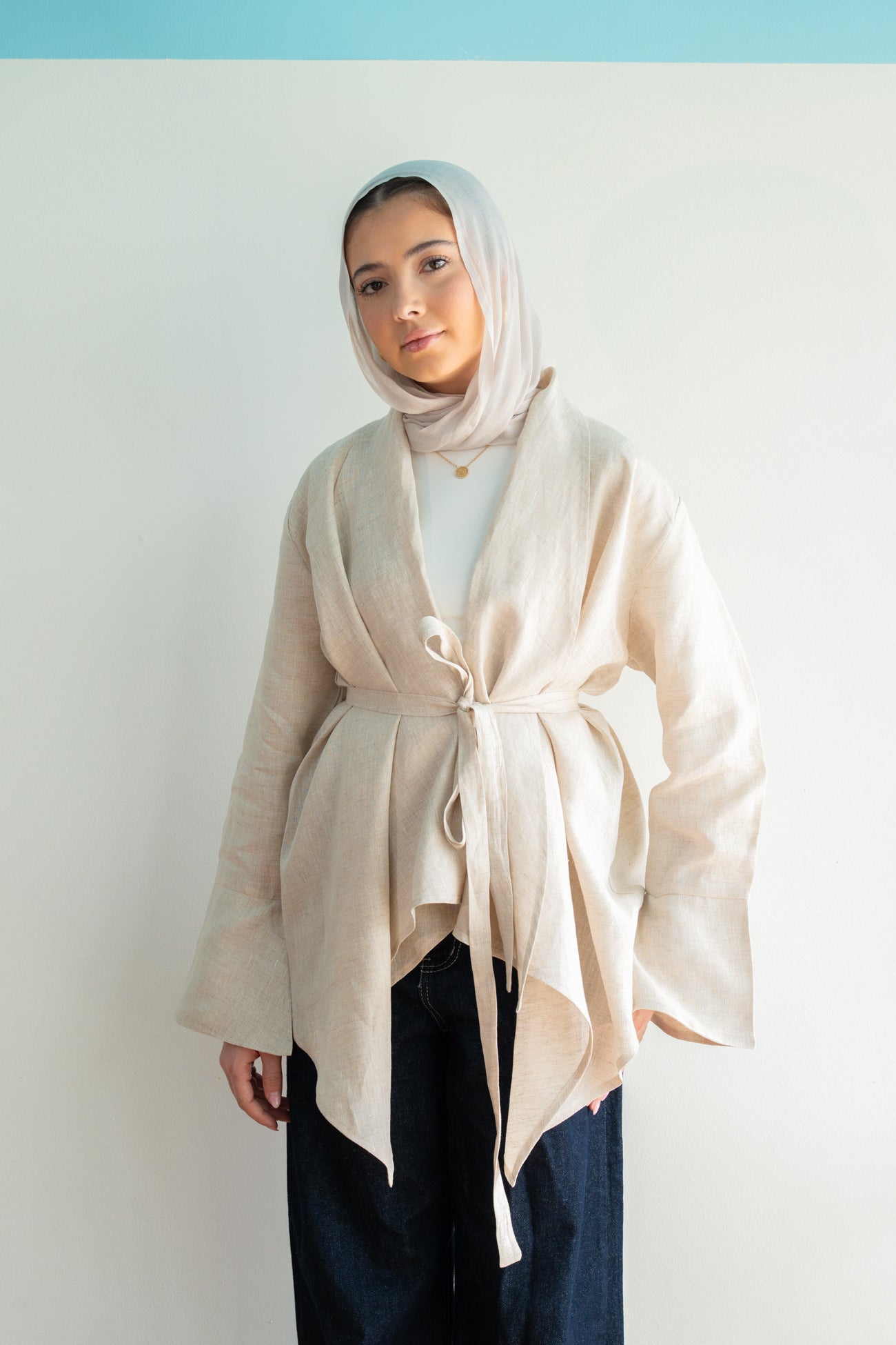Everyday Linen Cardigan in Beige