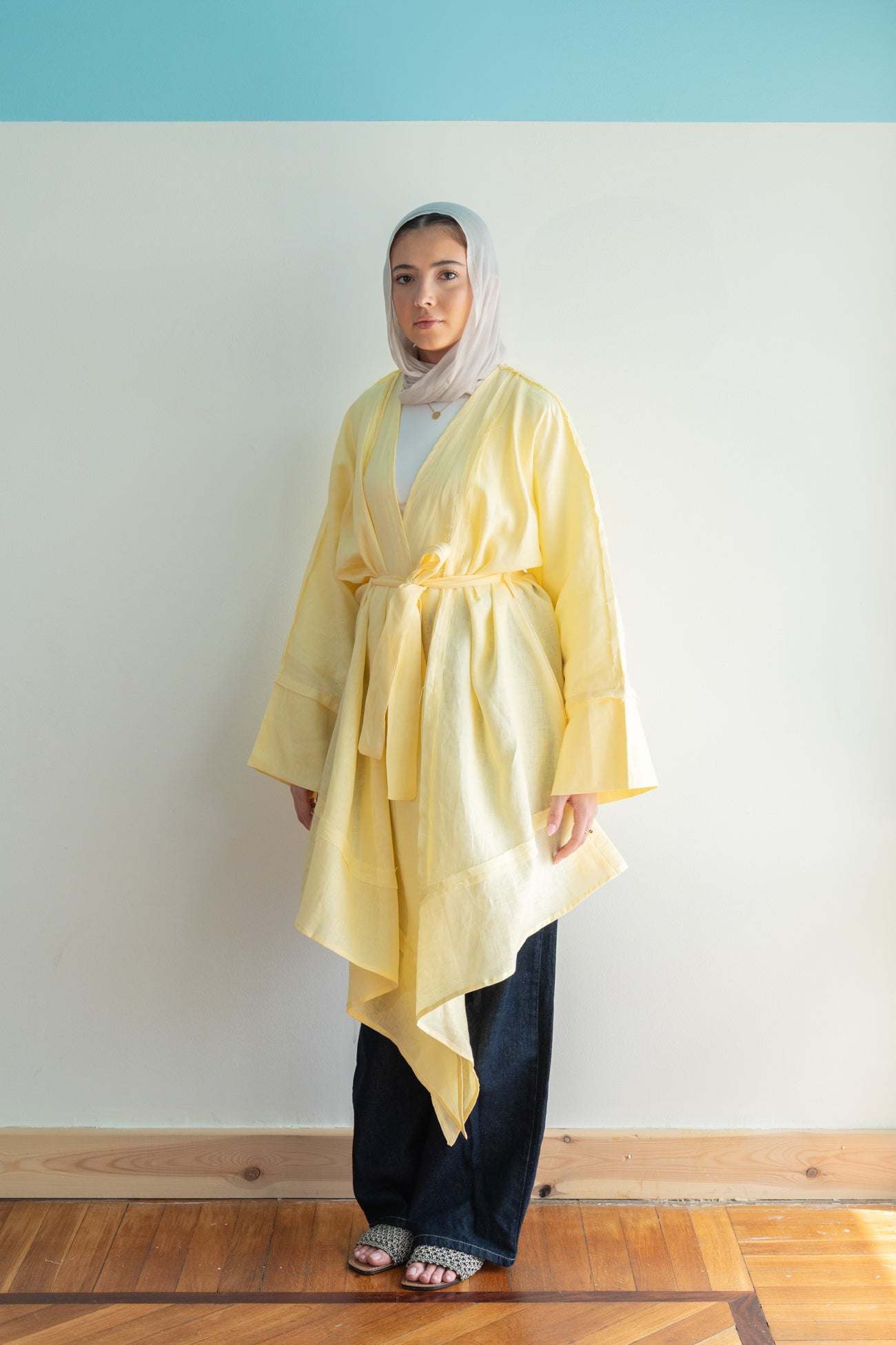 Flow Linen Cardigan in Yellow