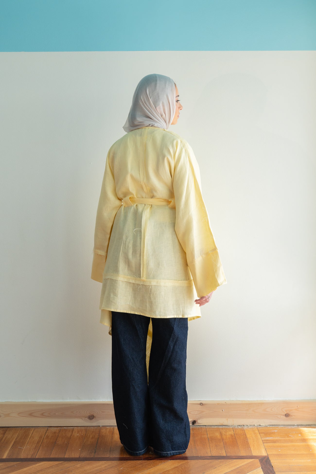 Flow Linen Cardigan in Yellow
