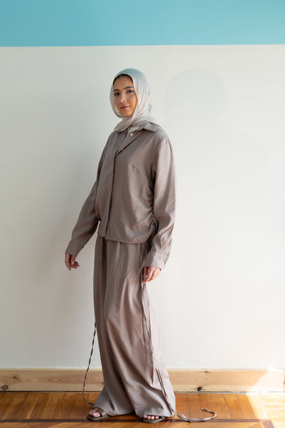 Relaxed Elegance Set in Greige