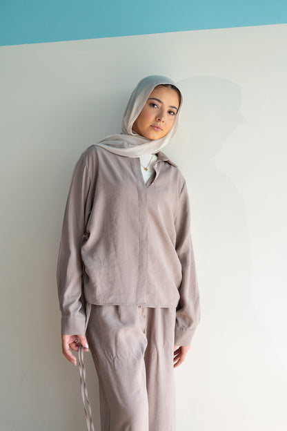 Relaxed Elegance Set in Greige
