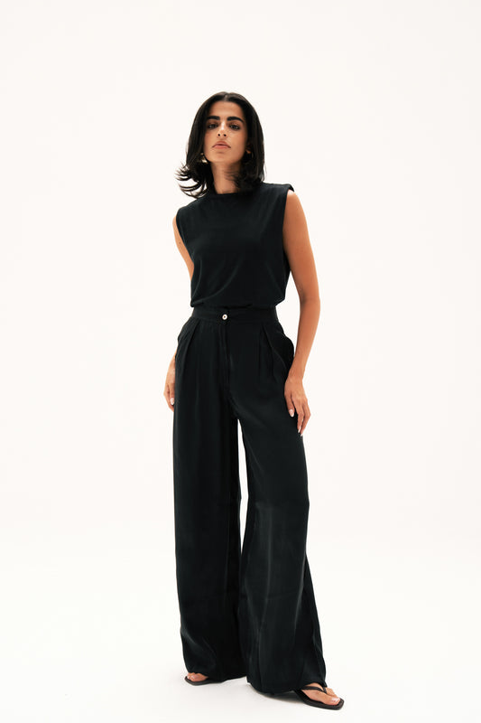 Shiny Shimmer Pants in Black