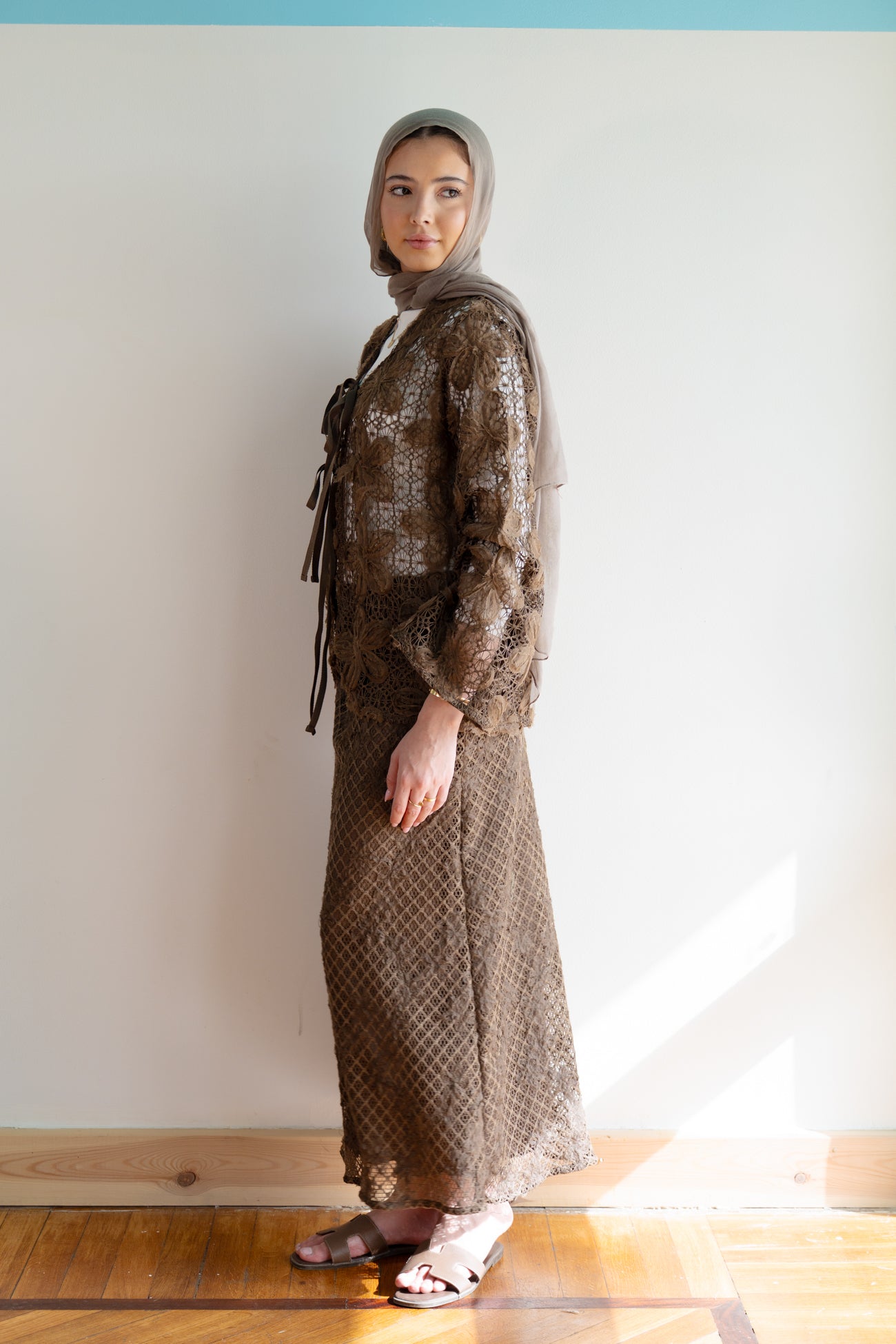 Lace Organza Floral Cardigan in Brown