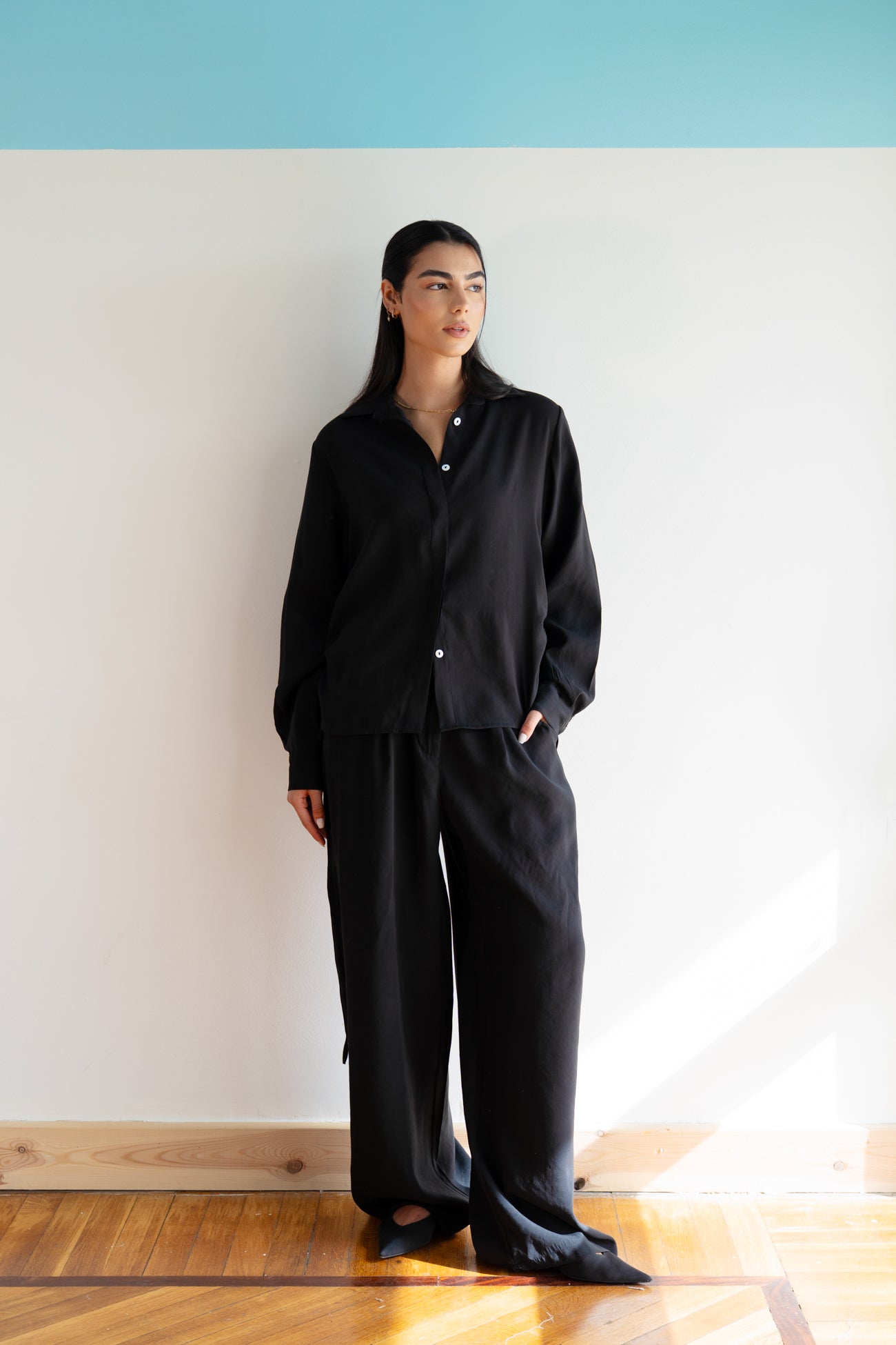 Relaxed Elegance Set in Black
