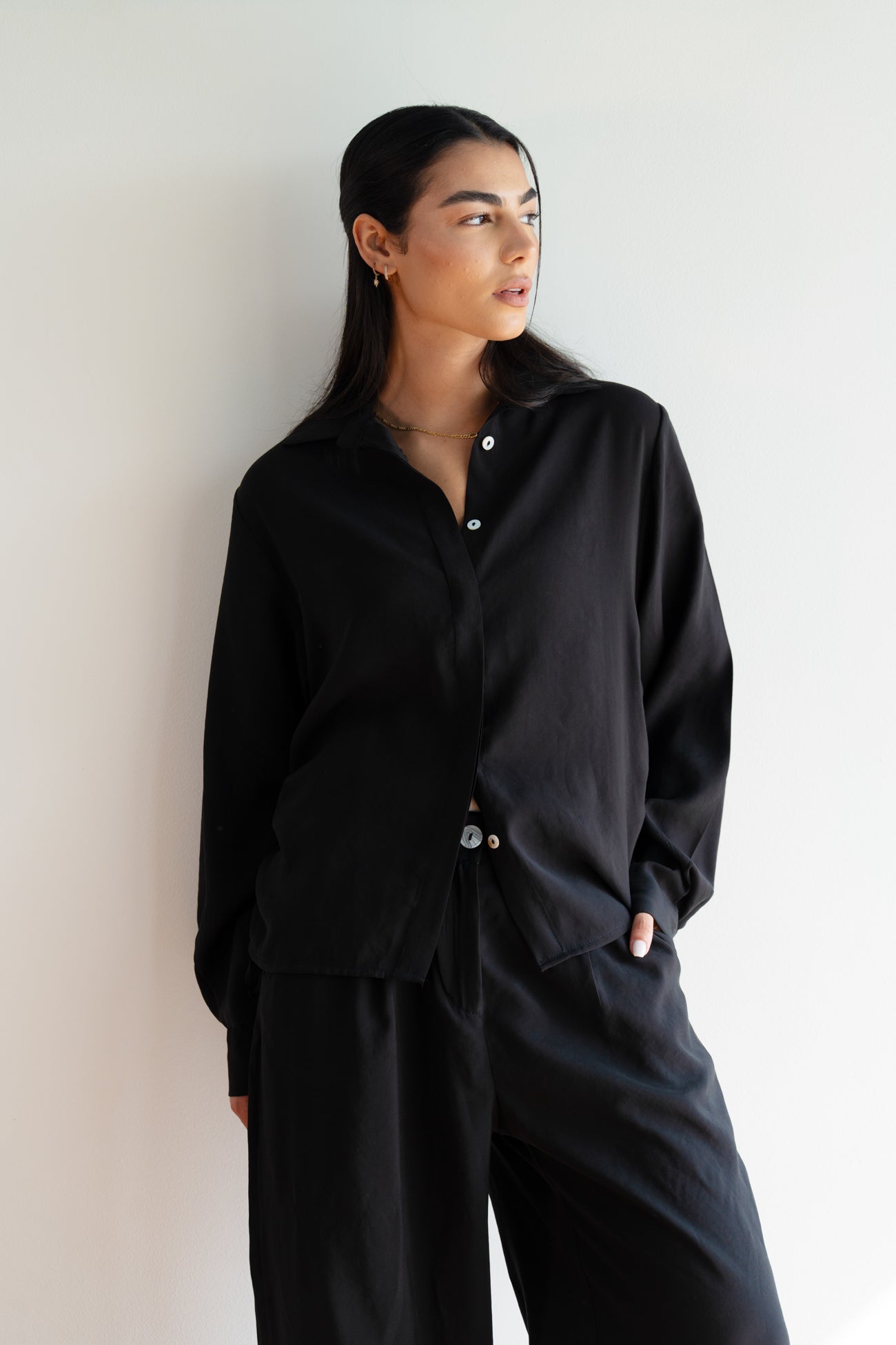 Relaxed Elegance Set in Black