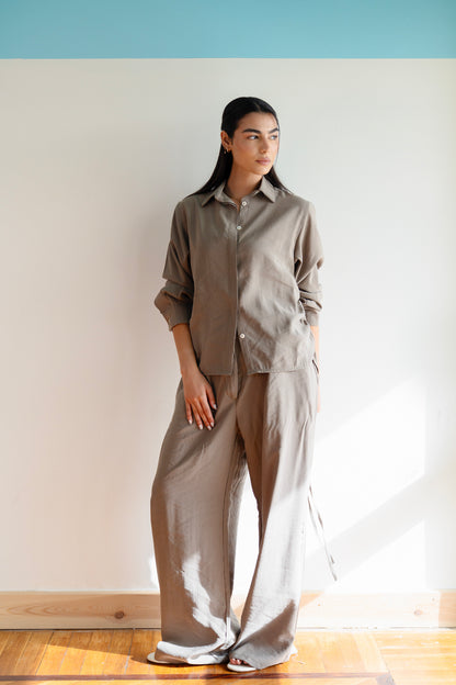 Relaxed Elegance Set in Olive