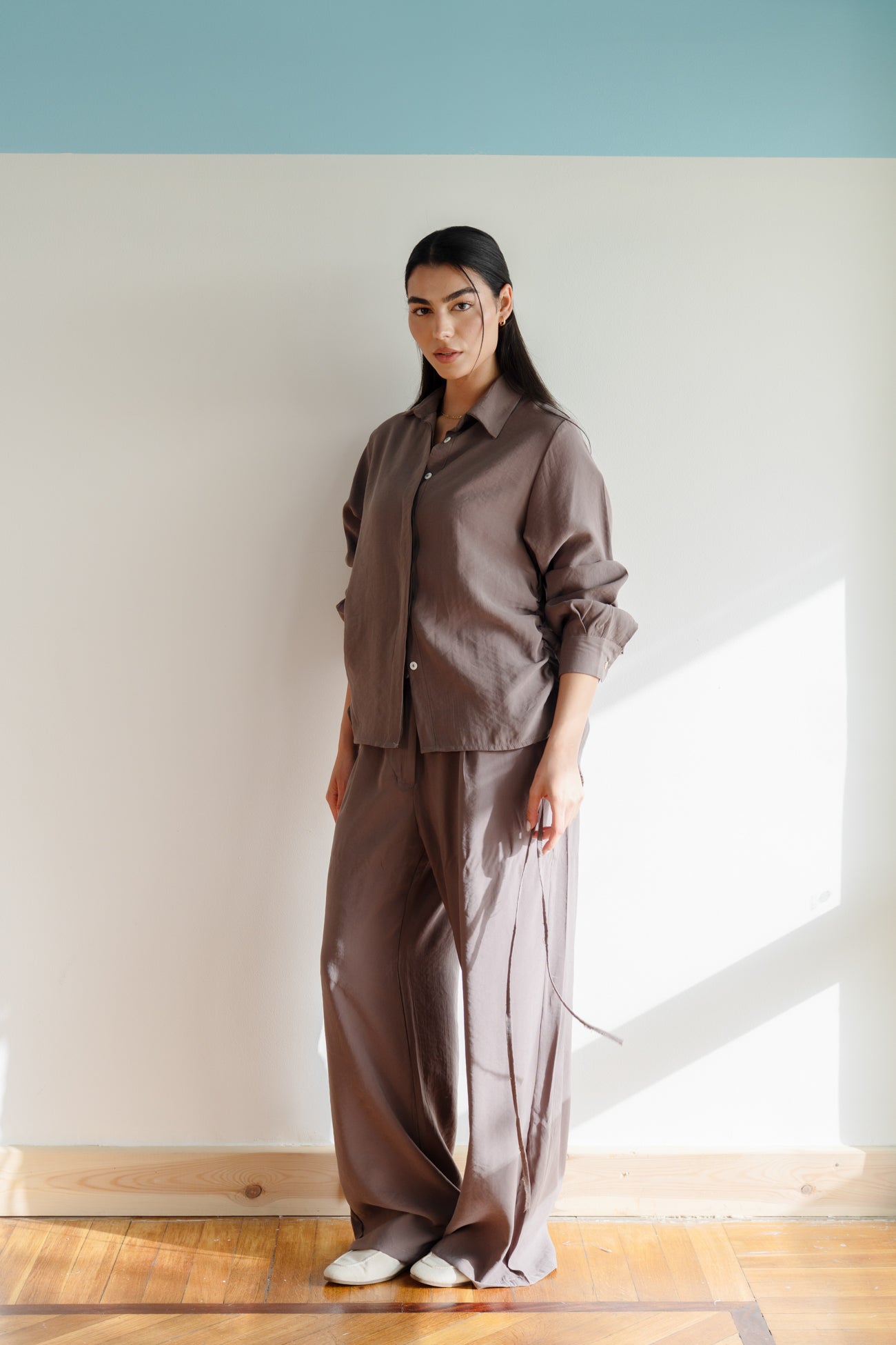 Relaxed Elegance Set in Taupe