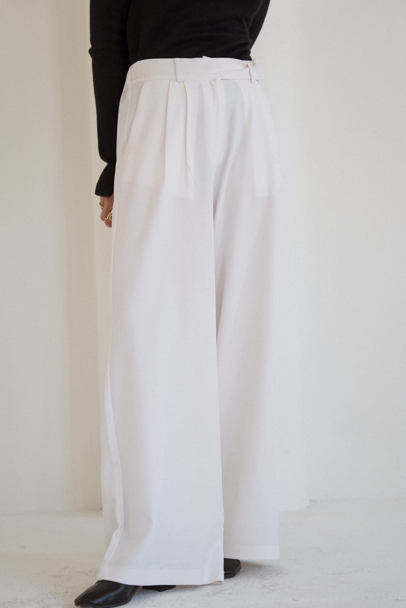 Tailored Trousers in Offwhite