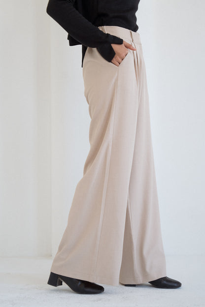 Tailored Trousers in Beige