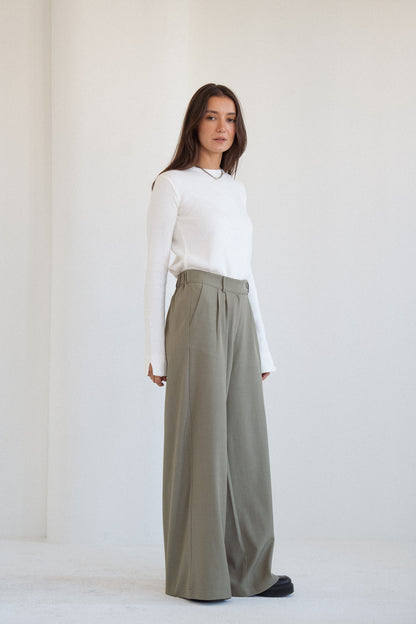 Tailored Trousers in Olive