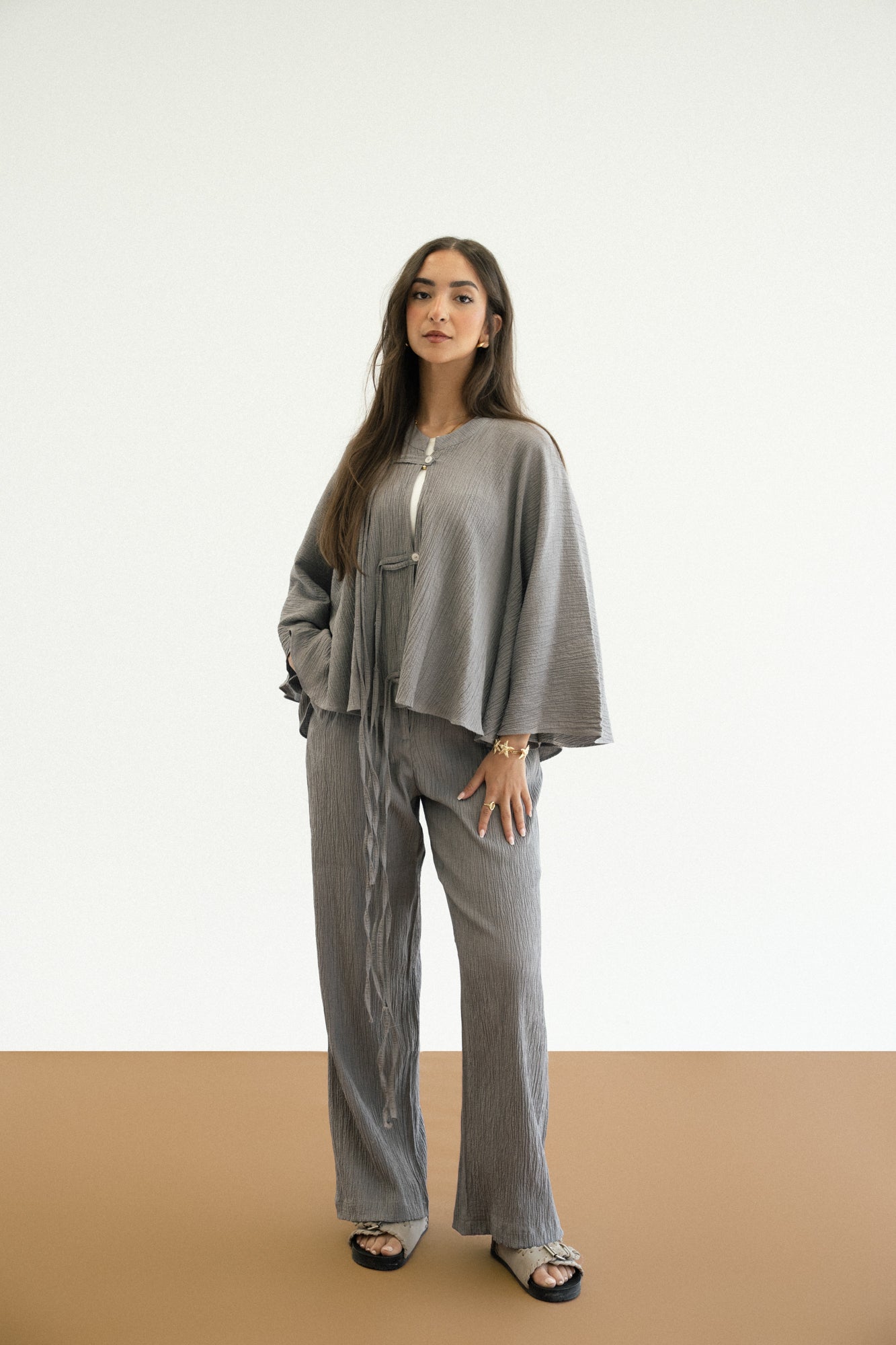 Crinkle Bloom Set in Grey