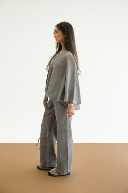 Crinkle Bloom Set in Grey