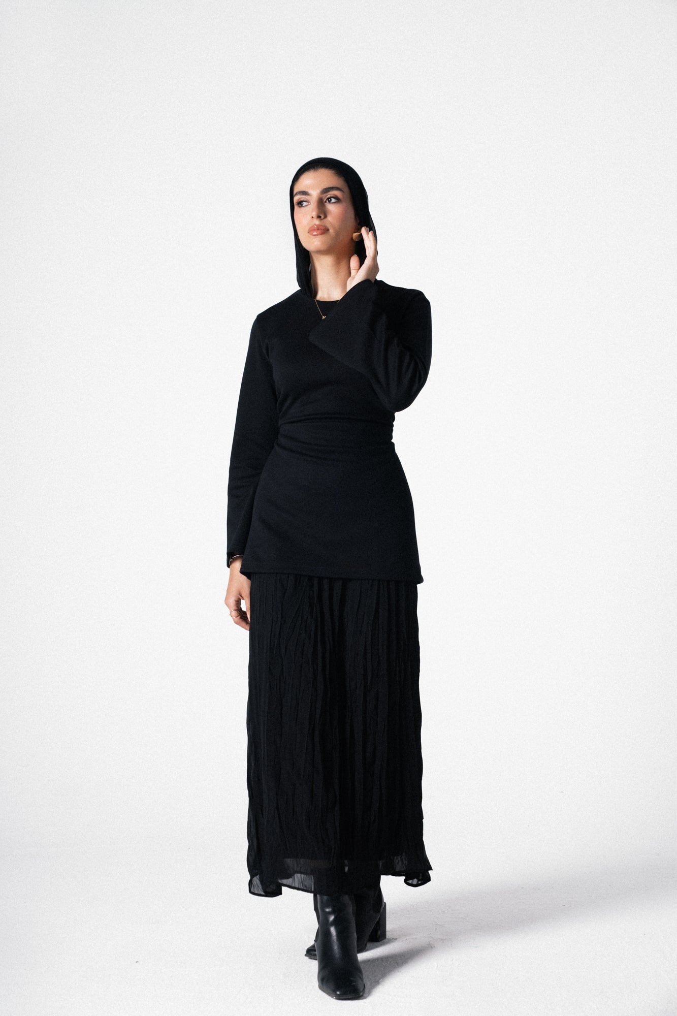 The Flare Dress in Black