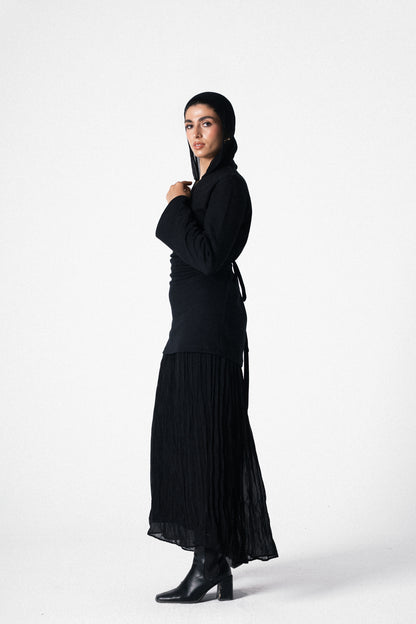 The Flare Dress in Black