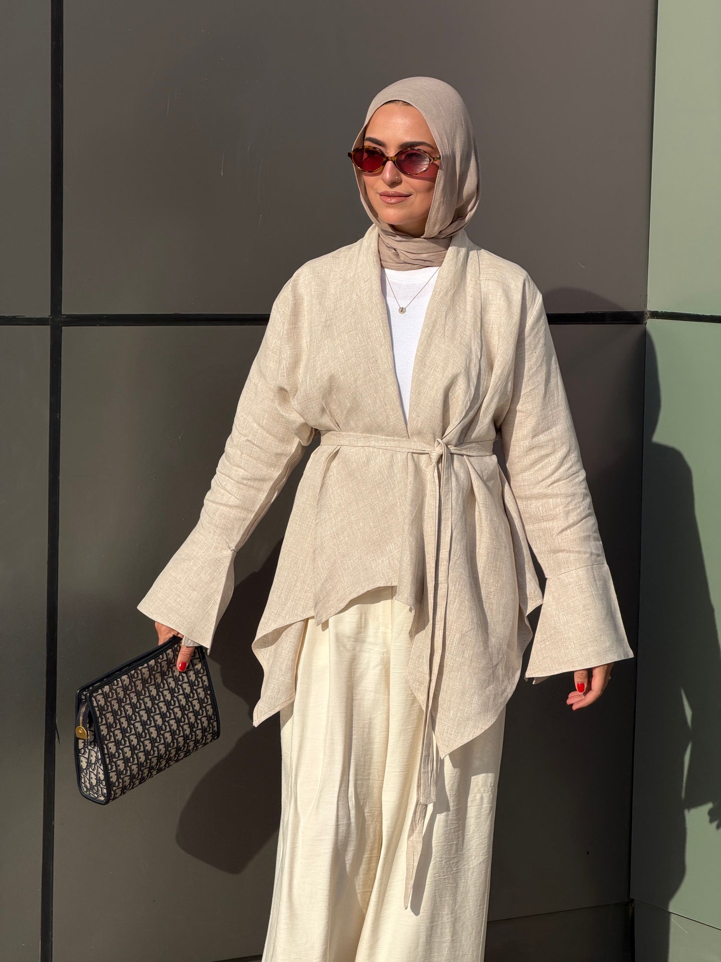 Everyday Linen Cardigan in Beige