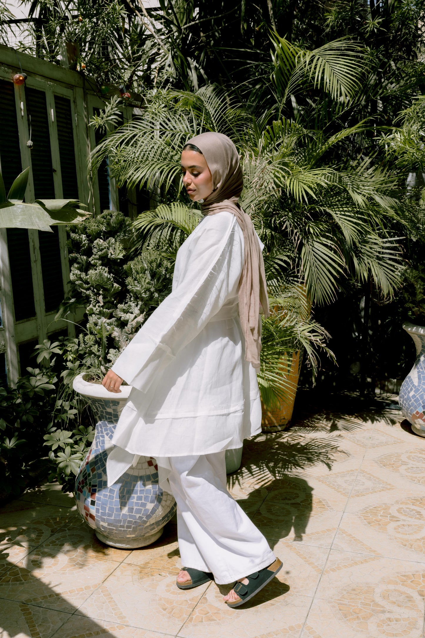 Flow Linen Cardigan in White